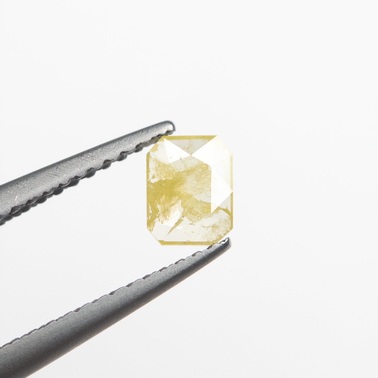 0.28ct 5.11x3.97x1.08mm Yellow Cut Corner Rectangle Rosecut Diamond