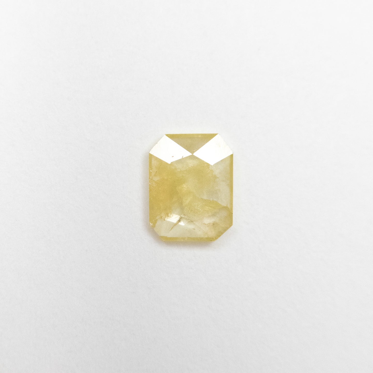 0.28ct 5.11x3.97x1.08mm Yellow Cut Corner Rectangle Rosecut Diamond EGEM-08