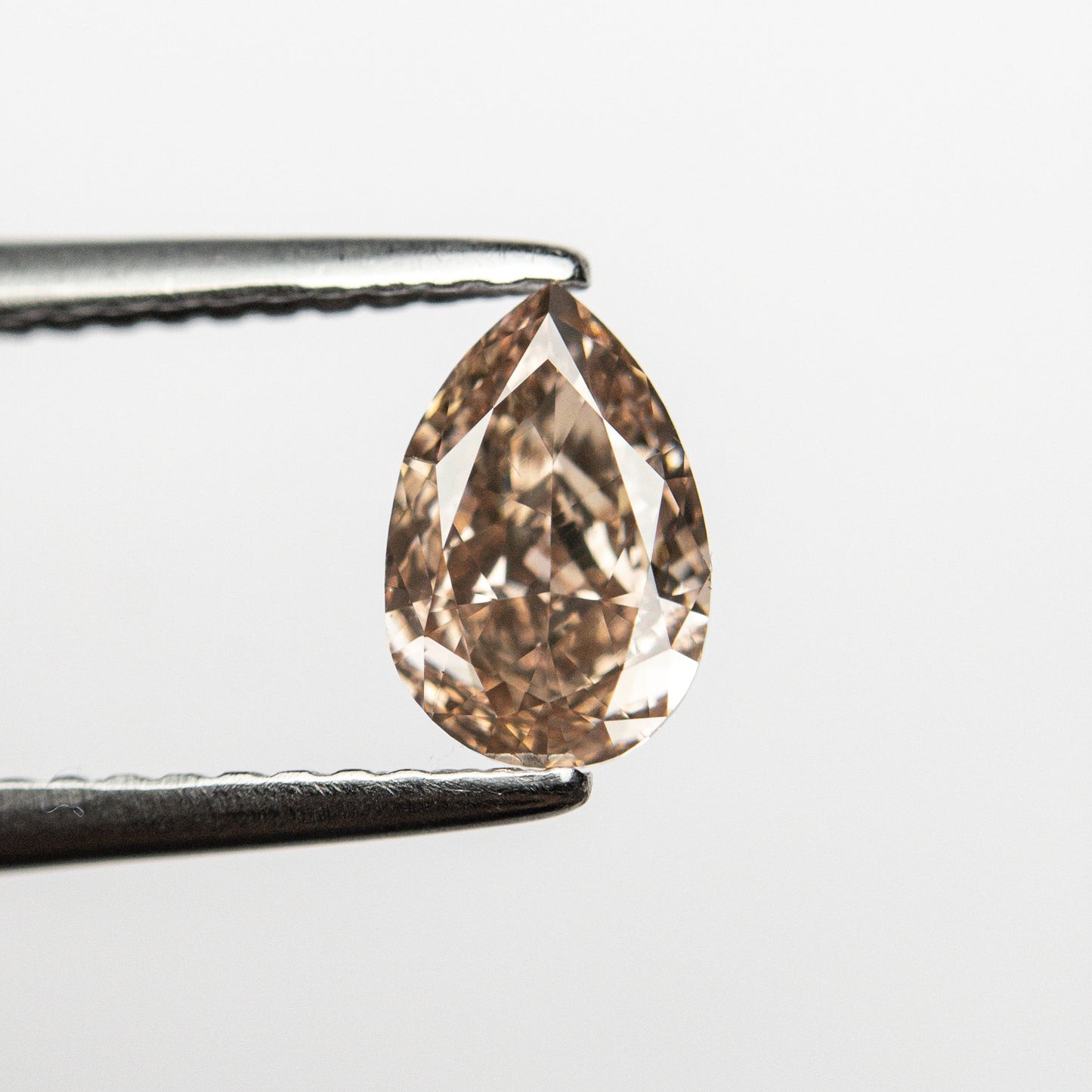 0.68ct 7.06x4.68x2.76mm VS2 Fancy Pink Pear Brilliant 🇦🇺 24112-01
