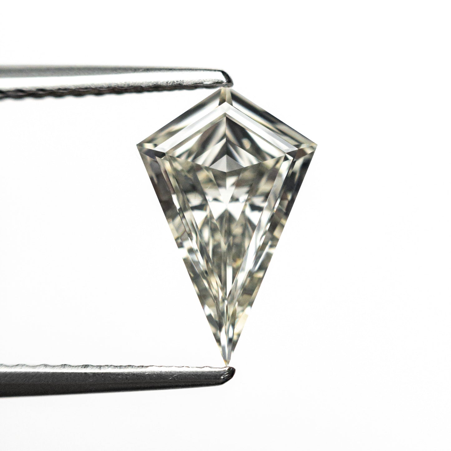 1.25ct 11.45x7.34x3.01mm Fancy Grey Kite Brilliant 20716-01