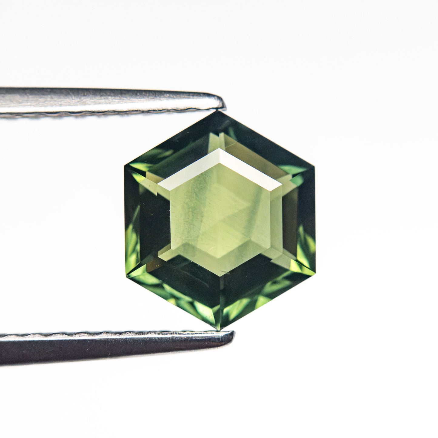 1.81ct 8.23x7.14x3.46mm Hexagon Step Cut Sapphire 23476-06
