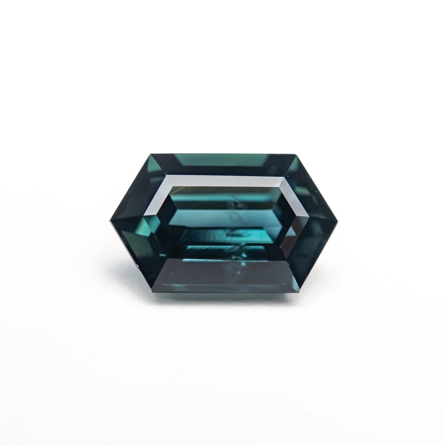 1.51ct 8.34x5.15x3.75mm Hexagon Step Cut Sapphire 23476-07