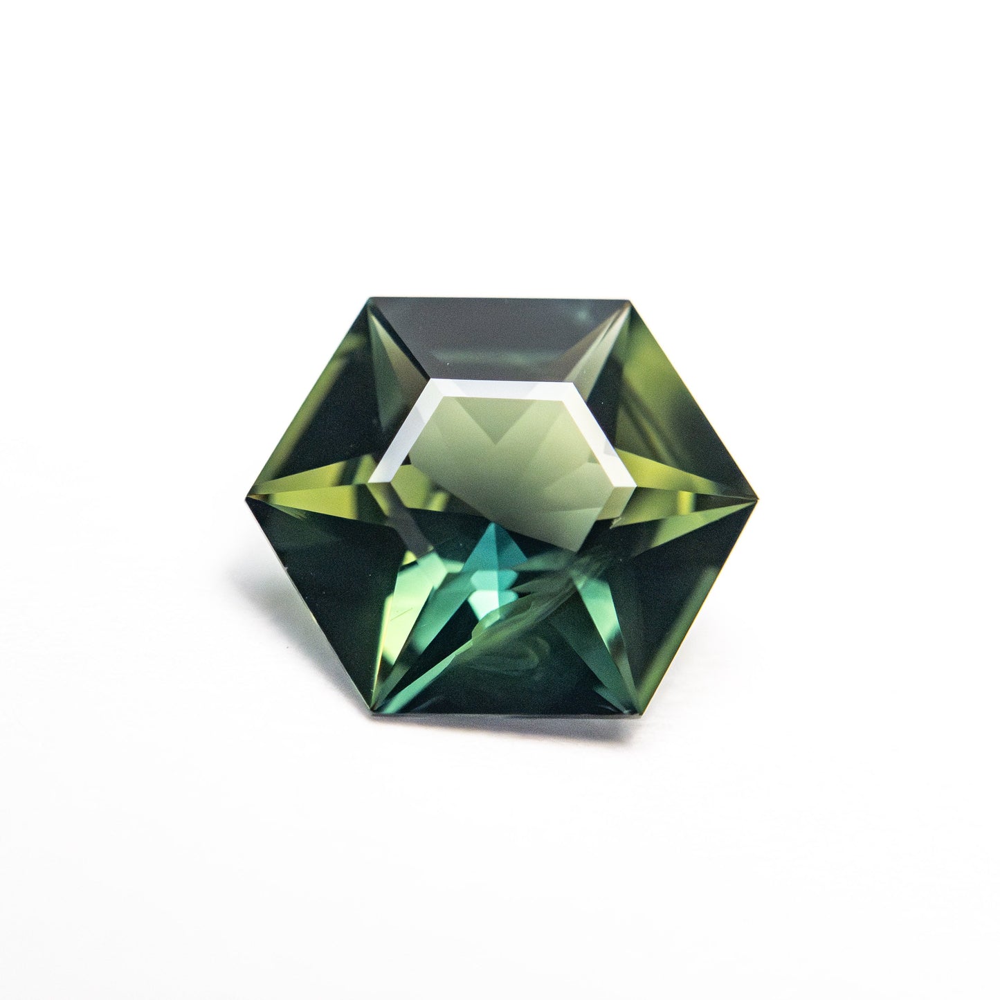 1.50ct 8.44x7.16x3.73mm Hexagon Step Cut Sapphire 23476-10