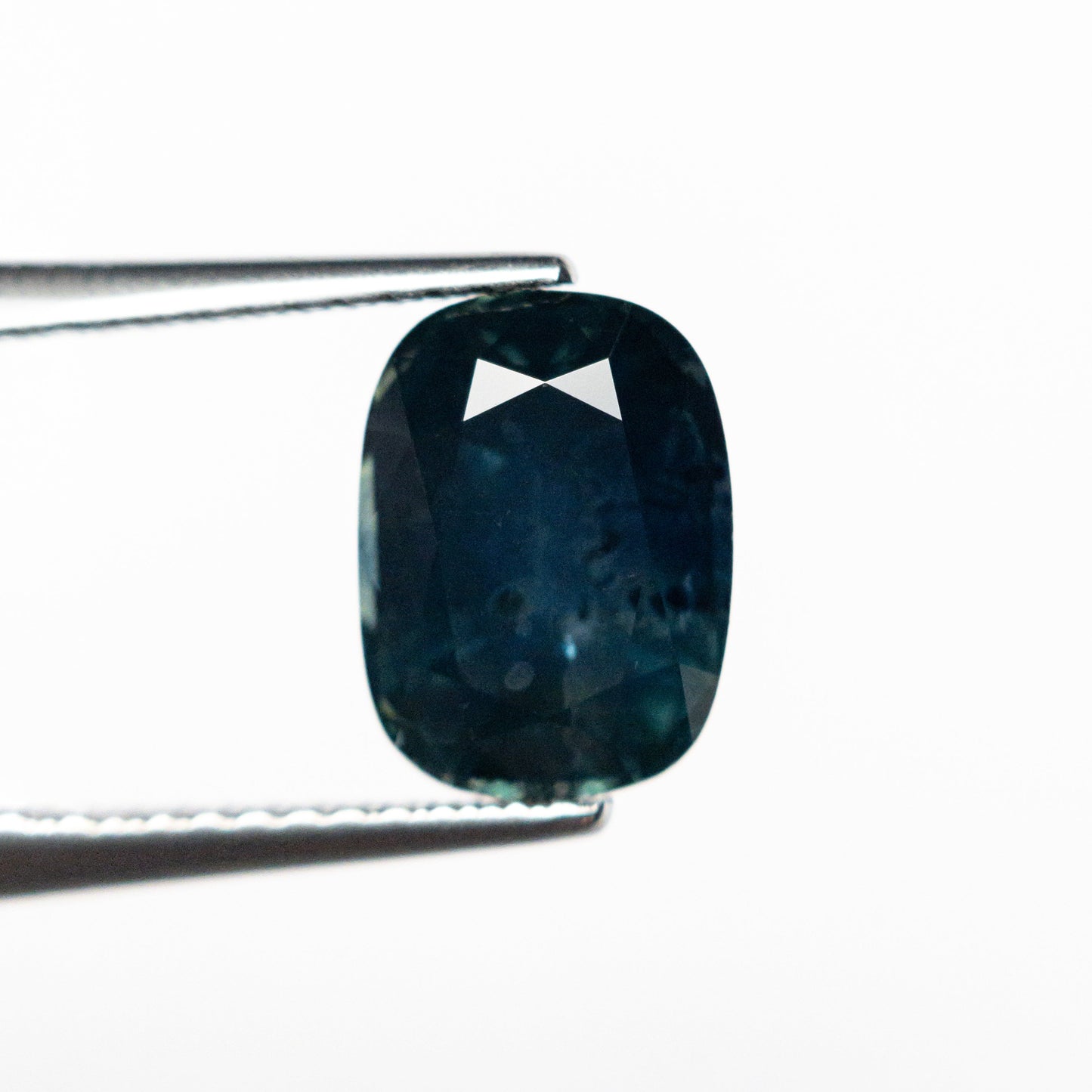 3.07ct 9.15x6.76x5.04mm Cushion Brilliant Sapphire 24181-06