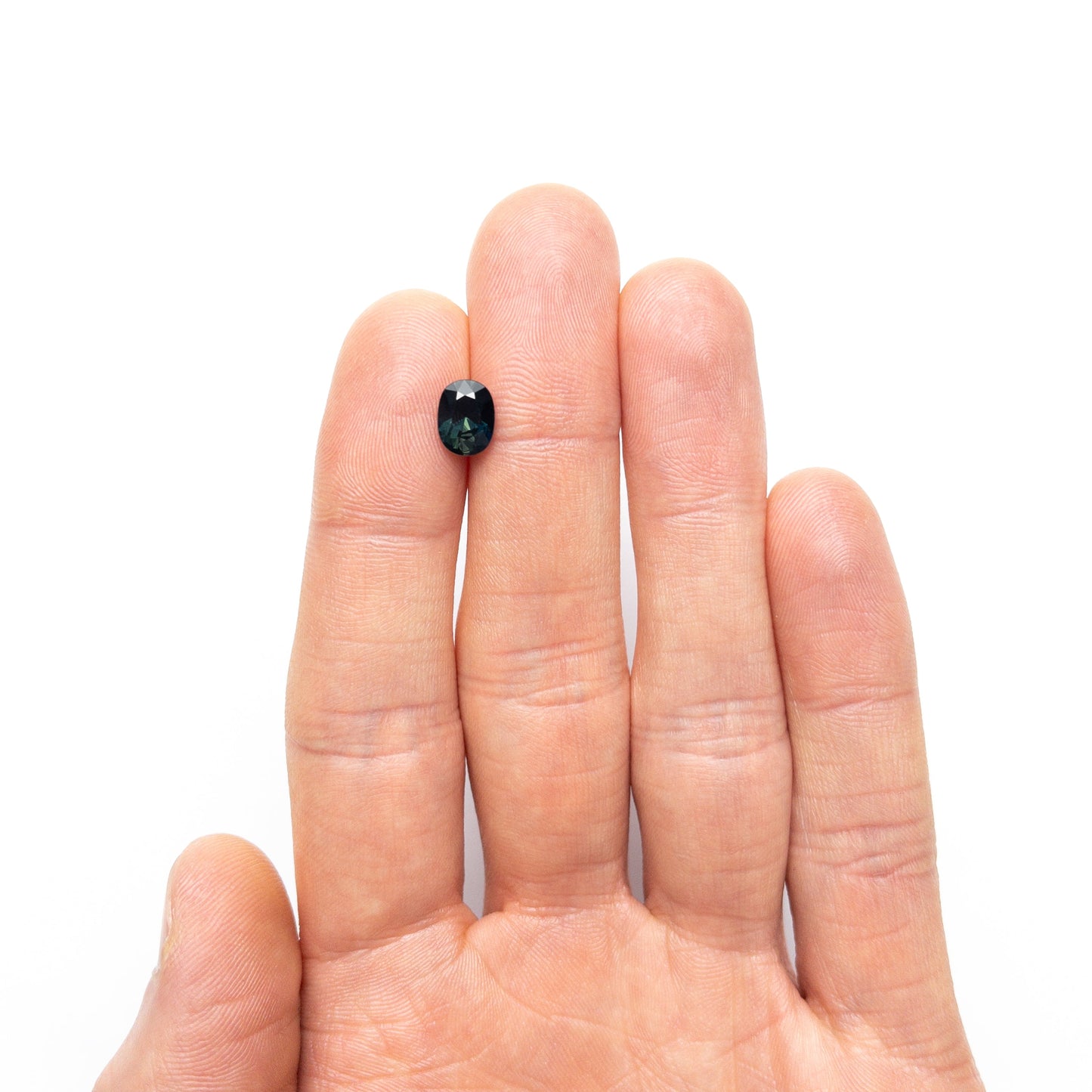 1.68ct 8.13x6.17x4.43mm Oval Brilliant Sapphire 25782-04