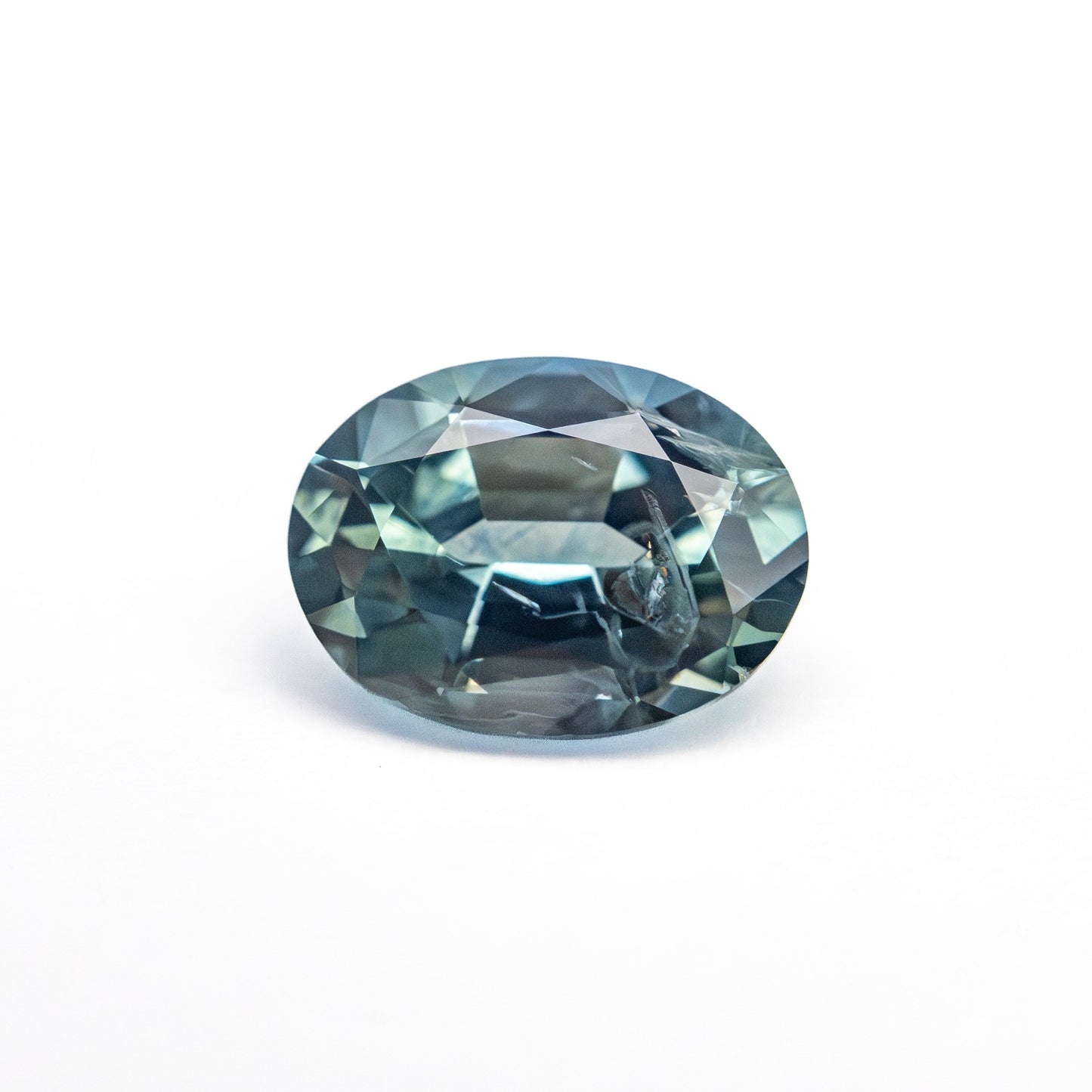 1.51ct 8.01x6.01x3.88mm Oval Brilliant Sapphire 26154-01
