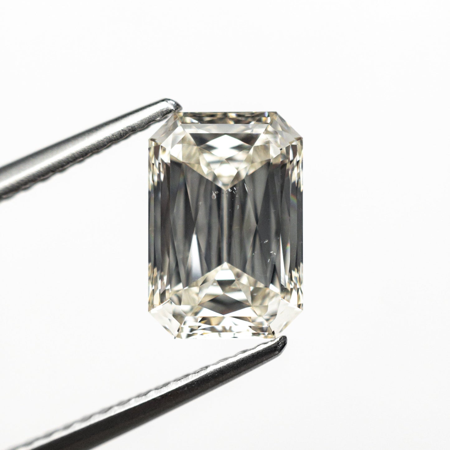 2.13ct 9.15x6.26x3.94mm GIA SI1 L Cut Corner Rectangle Brilliant 26313-01