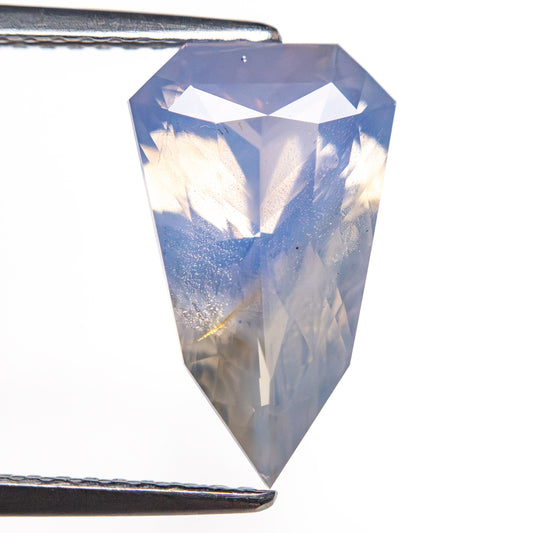 3.62ct 13.78x8.39x4.54mm Shield Brilliant Sapphire 26364-01