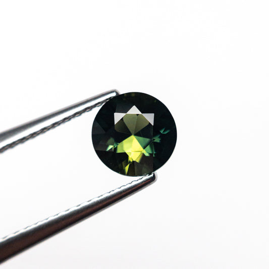 0.86ct 6.10x6.07x3.30mm Round Brilliant Sapphire 26492-04