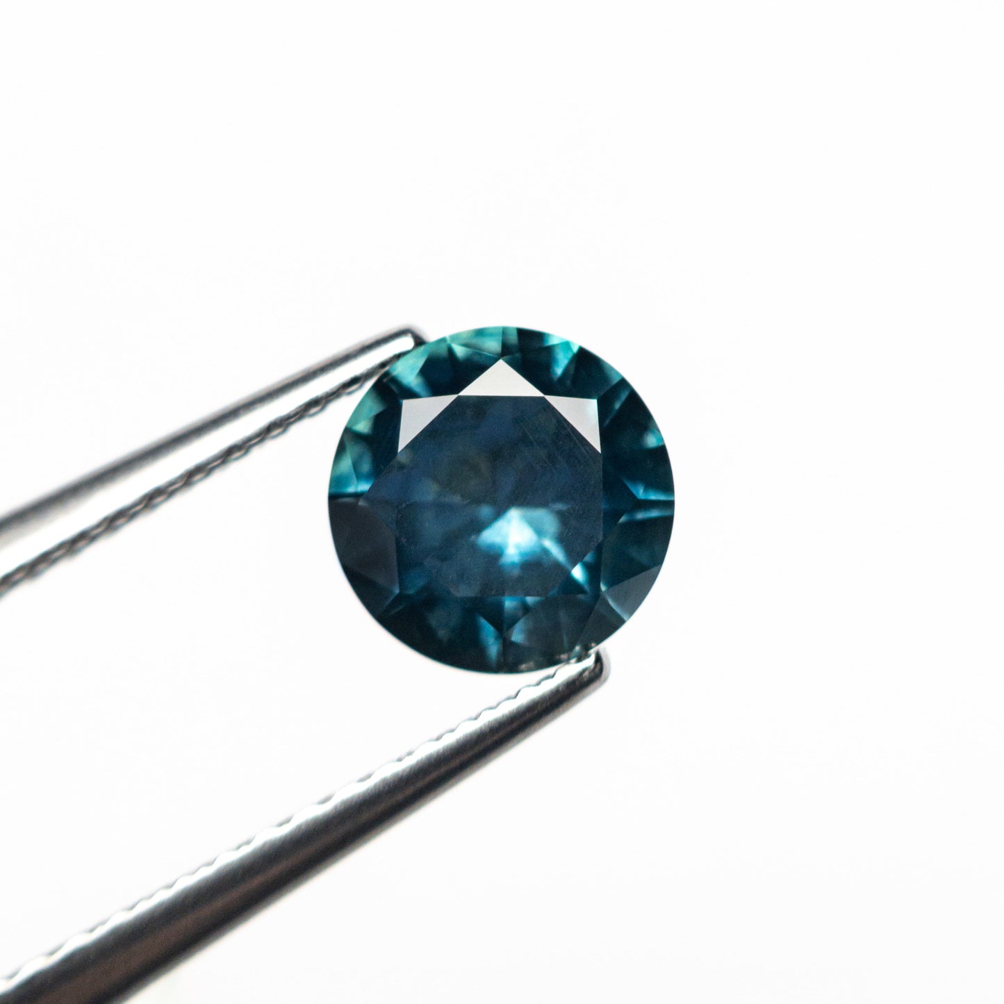1.19ct 6.61x6.57x3.79mm Round Brilliant Sapphire 26524-16