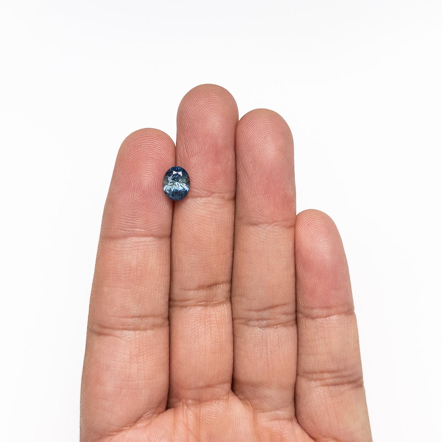 1.64ct 8.07x6.35x4.41mm Oval Brilliant Sapphire 26525-05