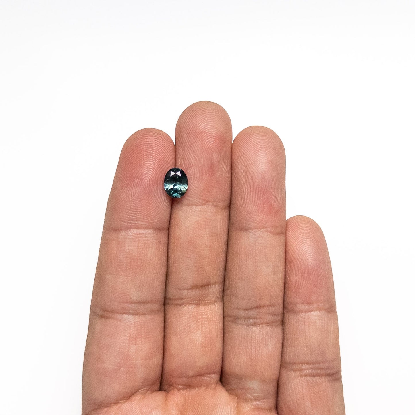 1.47ct 7.76x6.12x4.01mm Oval Brilliant Sapphire 26527-02