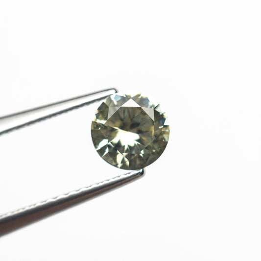 0.79ct 5.71x5.67x3.30mm Round Brilliant Sapphire 26532-04