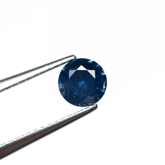 0.82ct 5.62x5.59x3.47mm Round Brilliant Sapphire 26532-07