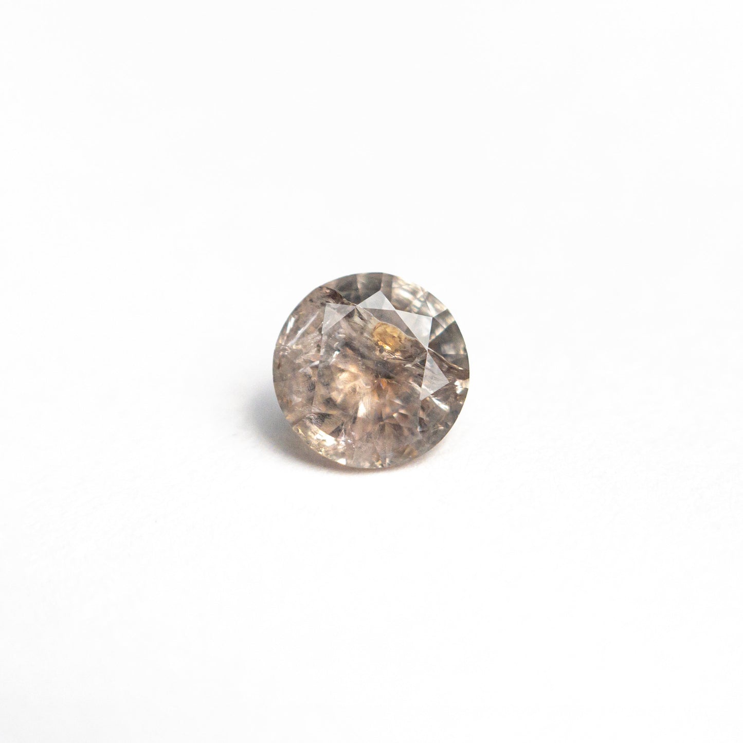 0.57ct 5.03x4.97x3.11mm Round Brilliant Sapphire 26556-05