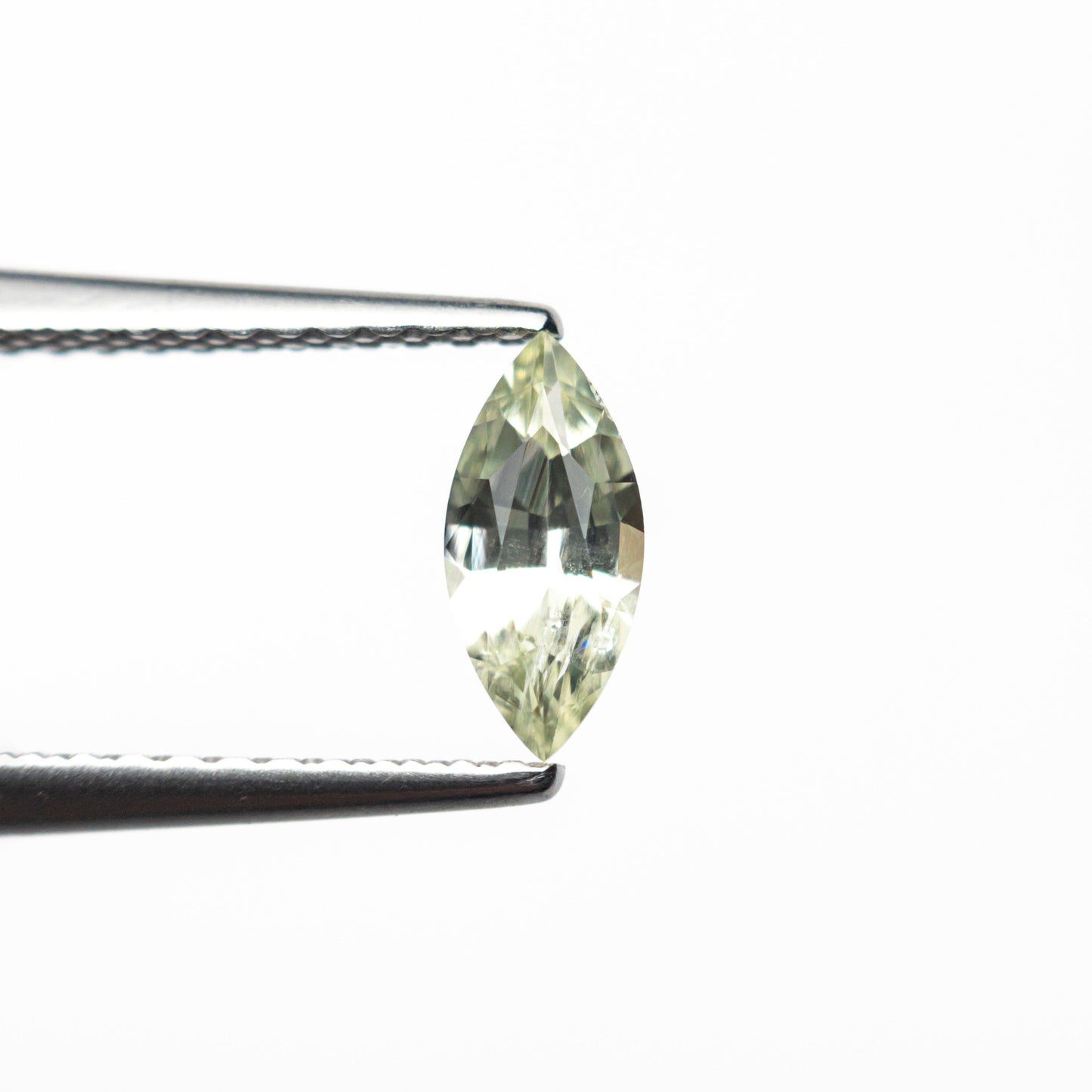 0.40ct 7.41x3.44x2.29mm Marquise Brilliant Sapphire 26576-01