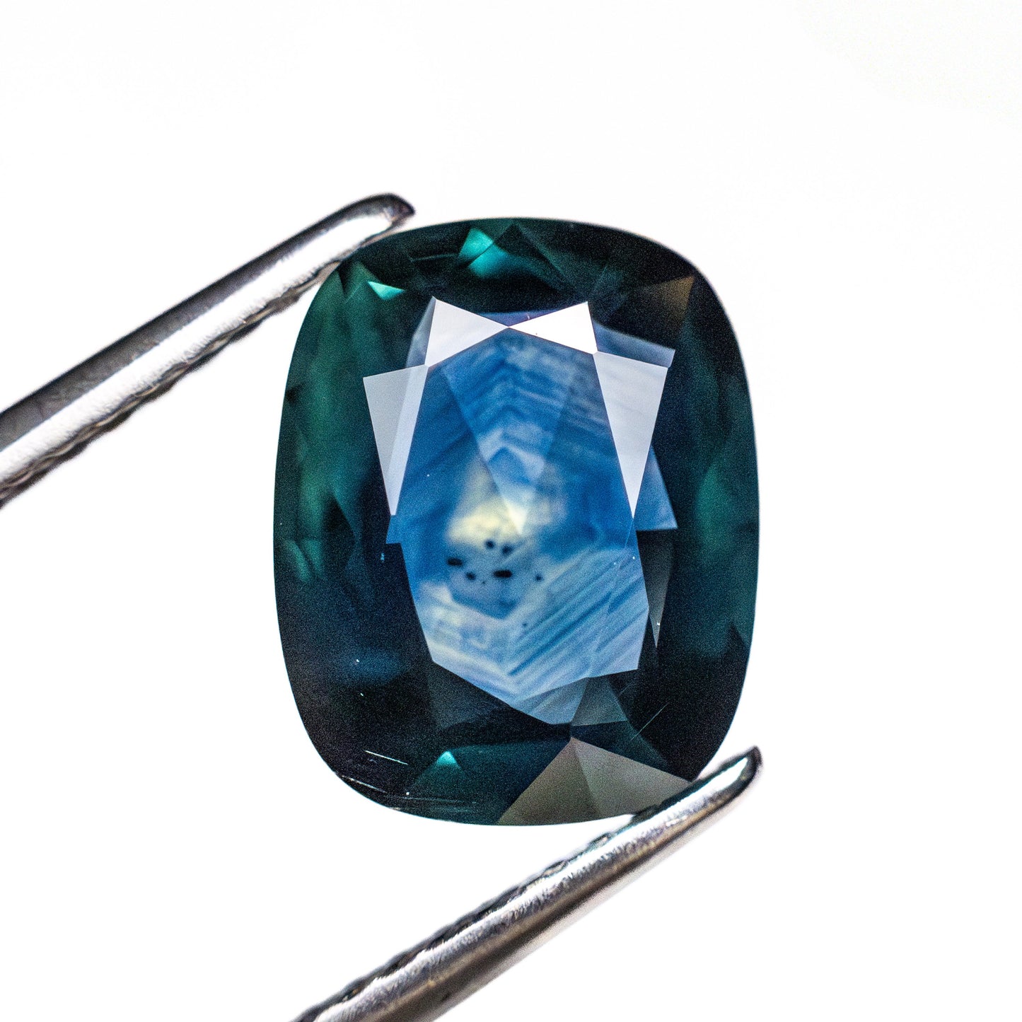 1.95ct 9.98x7.93x3.49mm Cushion Brilliant Sapphire 26577-02