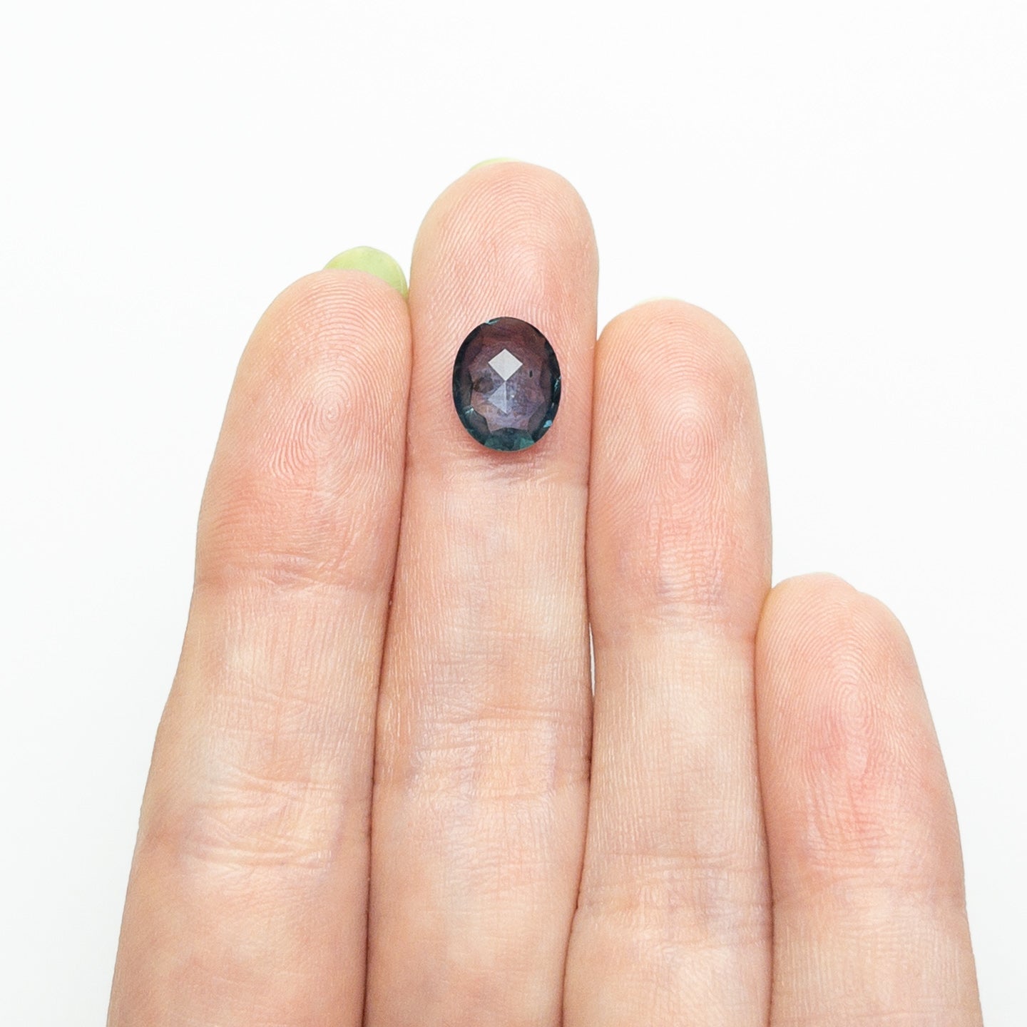 1.85ct 9.47x7.58x2.98mm Oval Rosecut Sapphire 26582-14