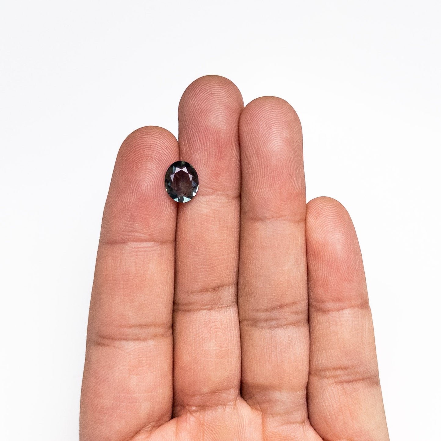 1.76ct 9.16x7.51x2.76mm Oval Brilliant Sapphire 26586-01