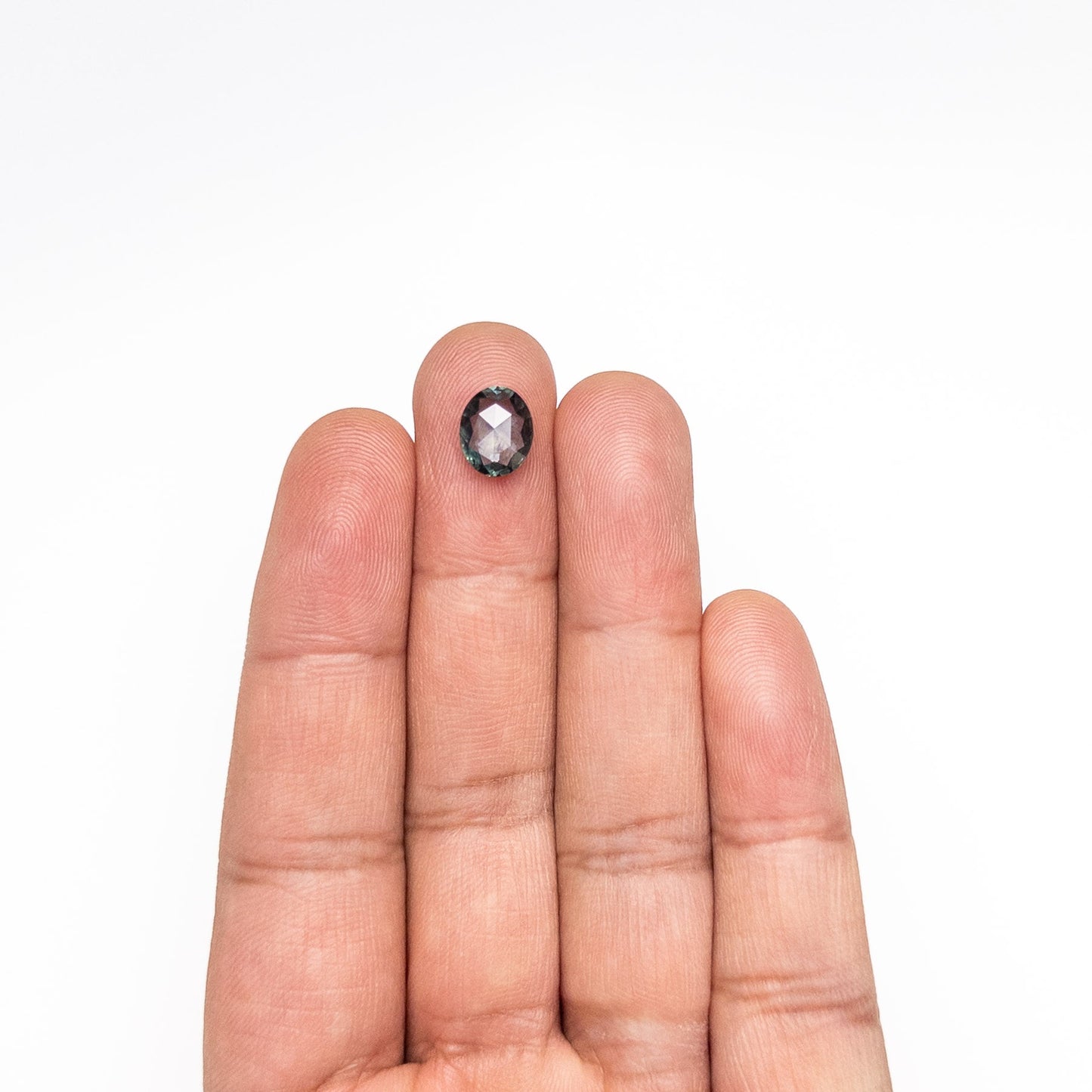 1.76ct 9.16x7.51x2.76mm Oval Brilliant Sapphire 26586-01