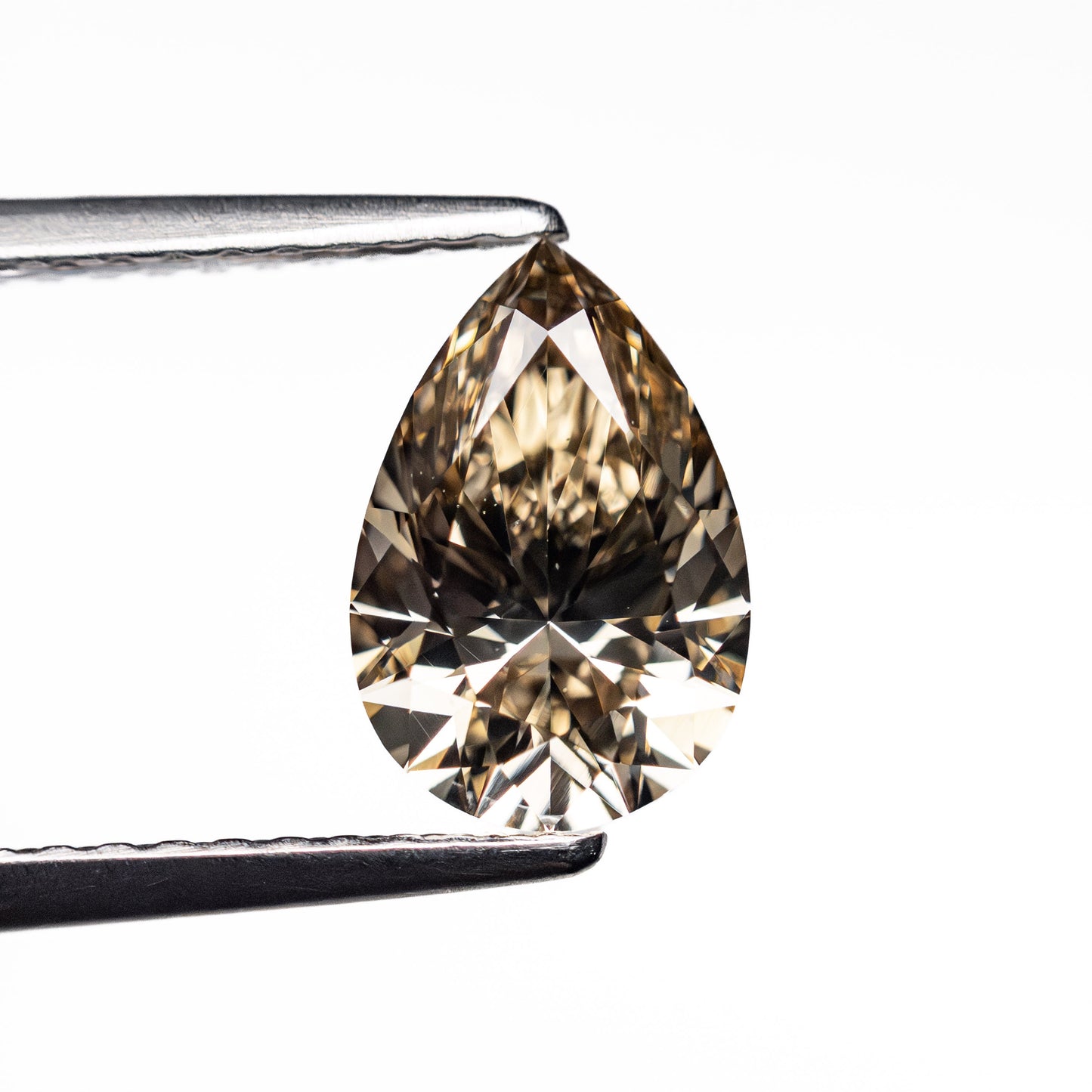 1.35ct 9.13x6.07x3.98mm SI1 C5 Pear Brilliant 26607-05