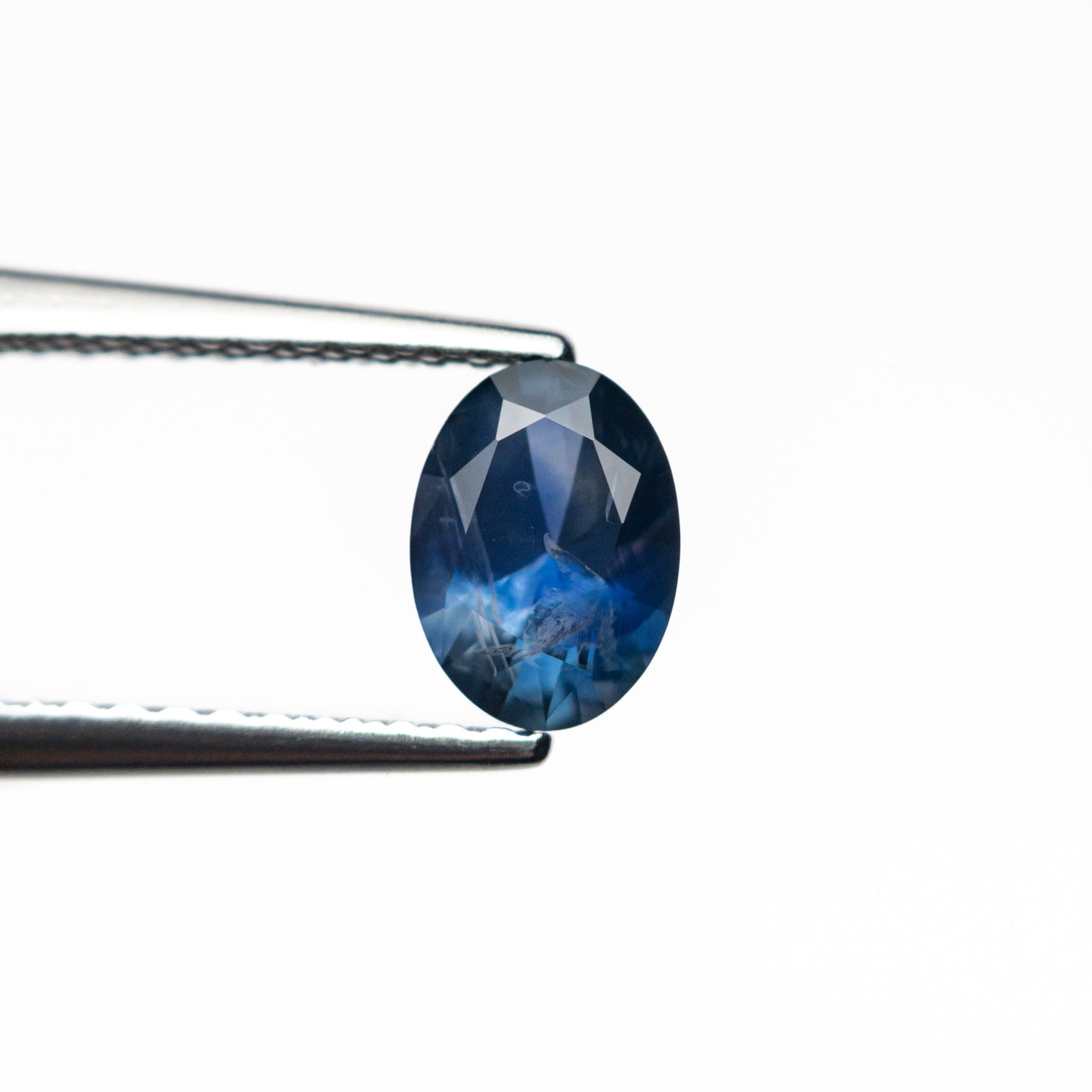 0.73ct 6.41x4.65x3.22mm Oval Brilliant Sapphire 26668-13