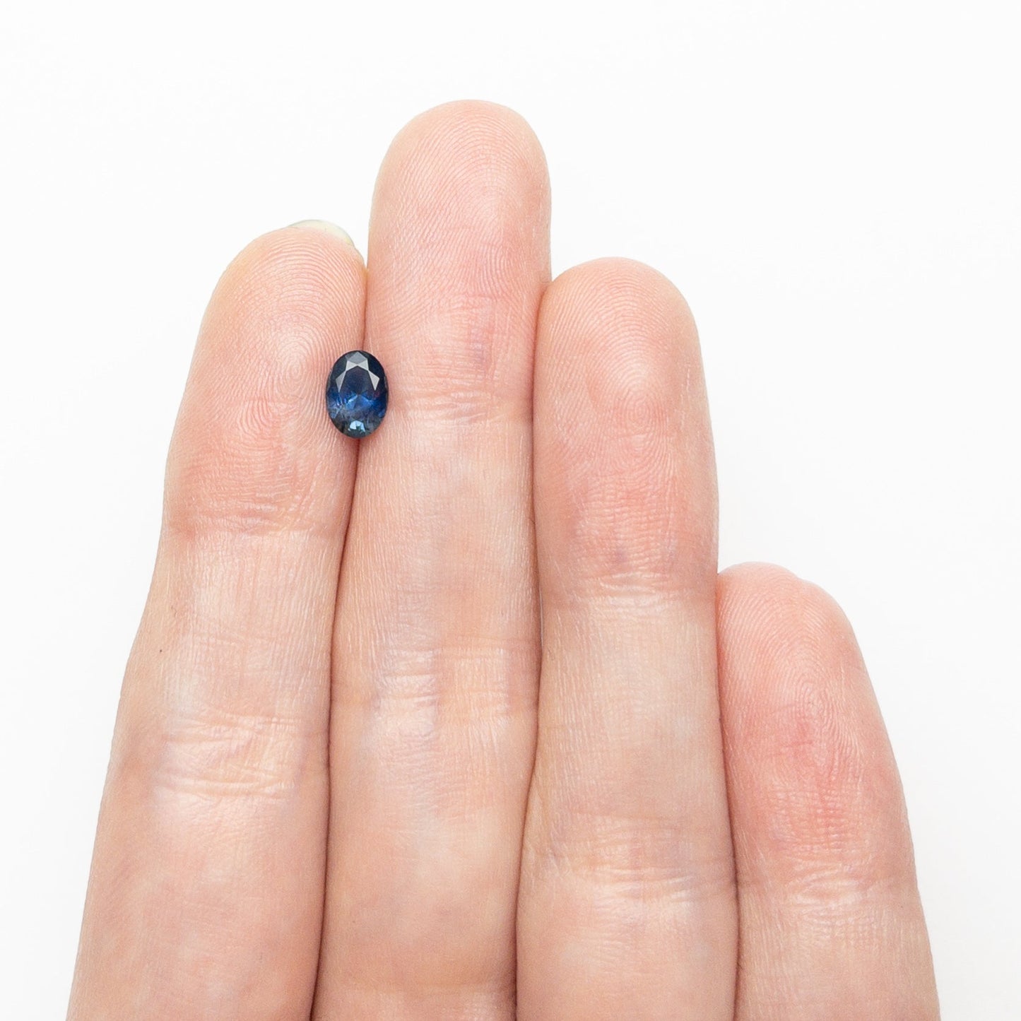 0.73ct 6.41x4.65x3.22mm Oval Brilliant Sapphire 26668-13