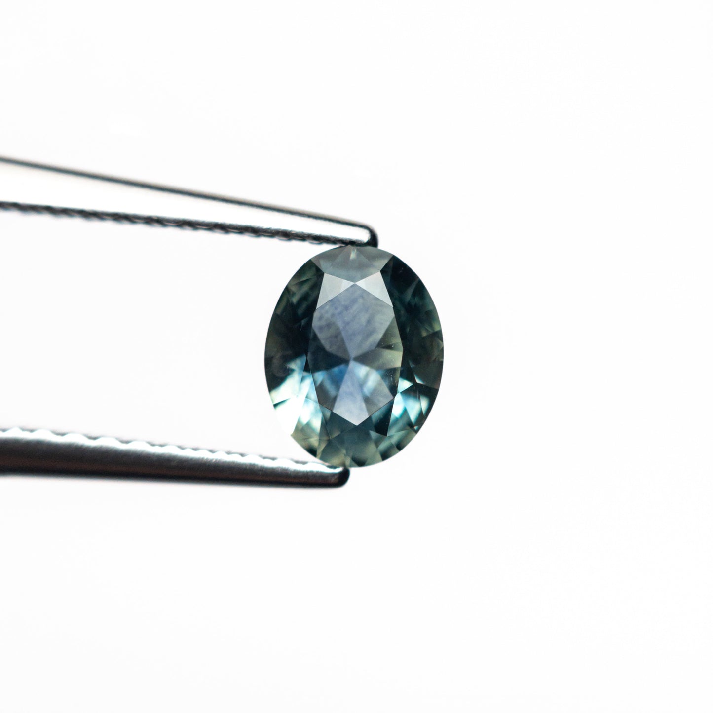 0.55ct 5.88x4.74x2.55mm Oval Brilliant Sapphire 26668-22