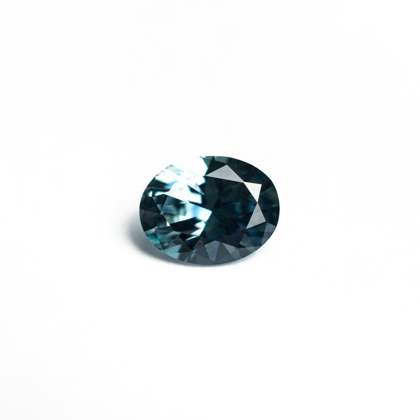 0.73ct 6.29x4.95x3.17mm Oval Brilliant Sapphire 26668-24