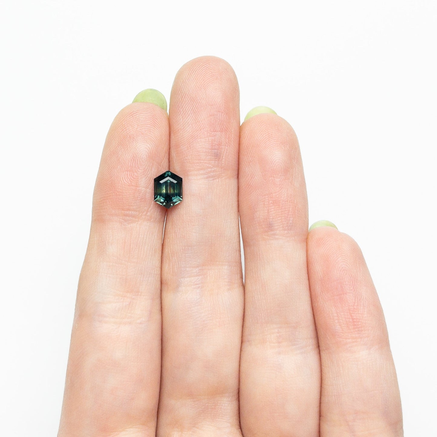 1.44ct 7.21x5.37x4.39mm Hexagon Step Cut Sapphire 26728-01