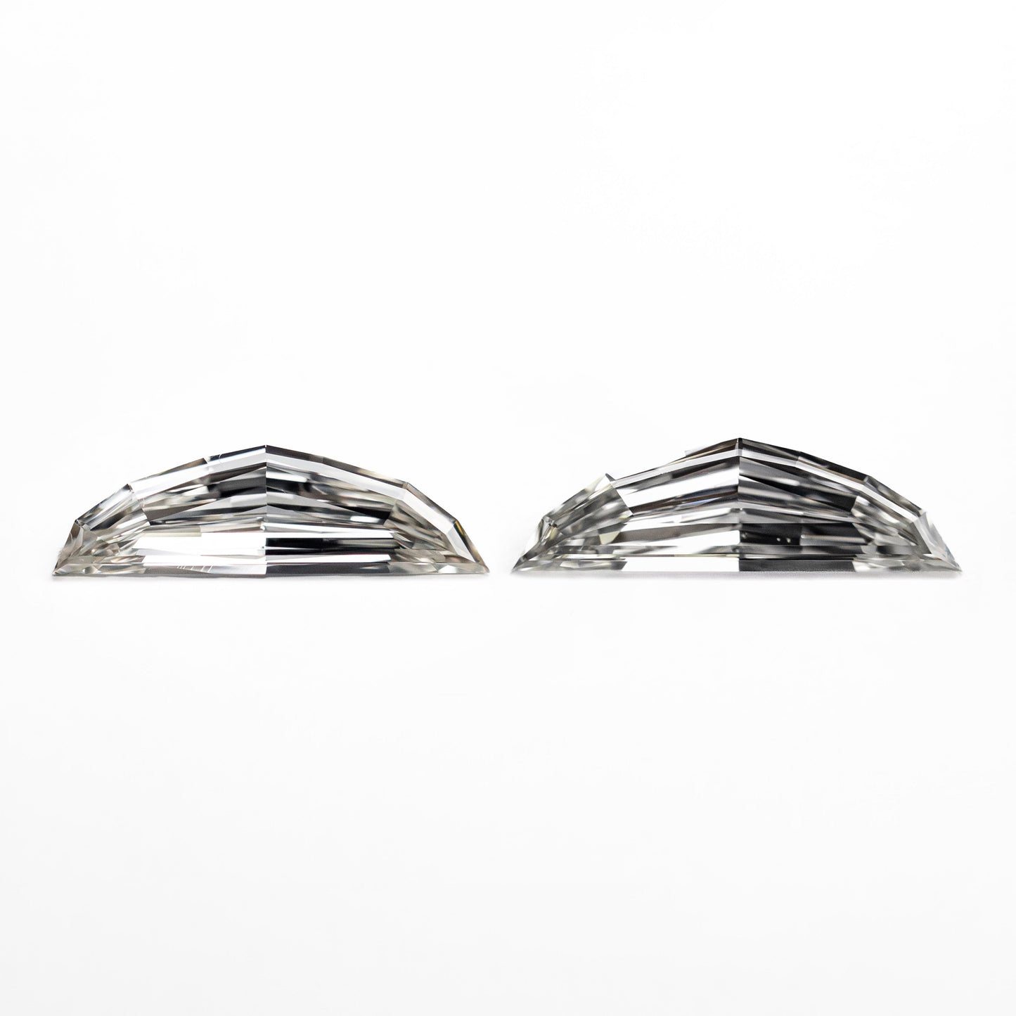0.60cttw 2pc 9.66x2.85x1.41mm 9.80x2.91x1.55mm VS H Epaulette Step Cut Matching Pair 26751-01