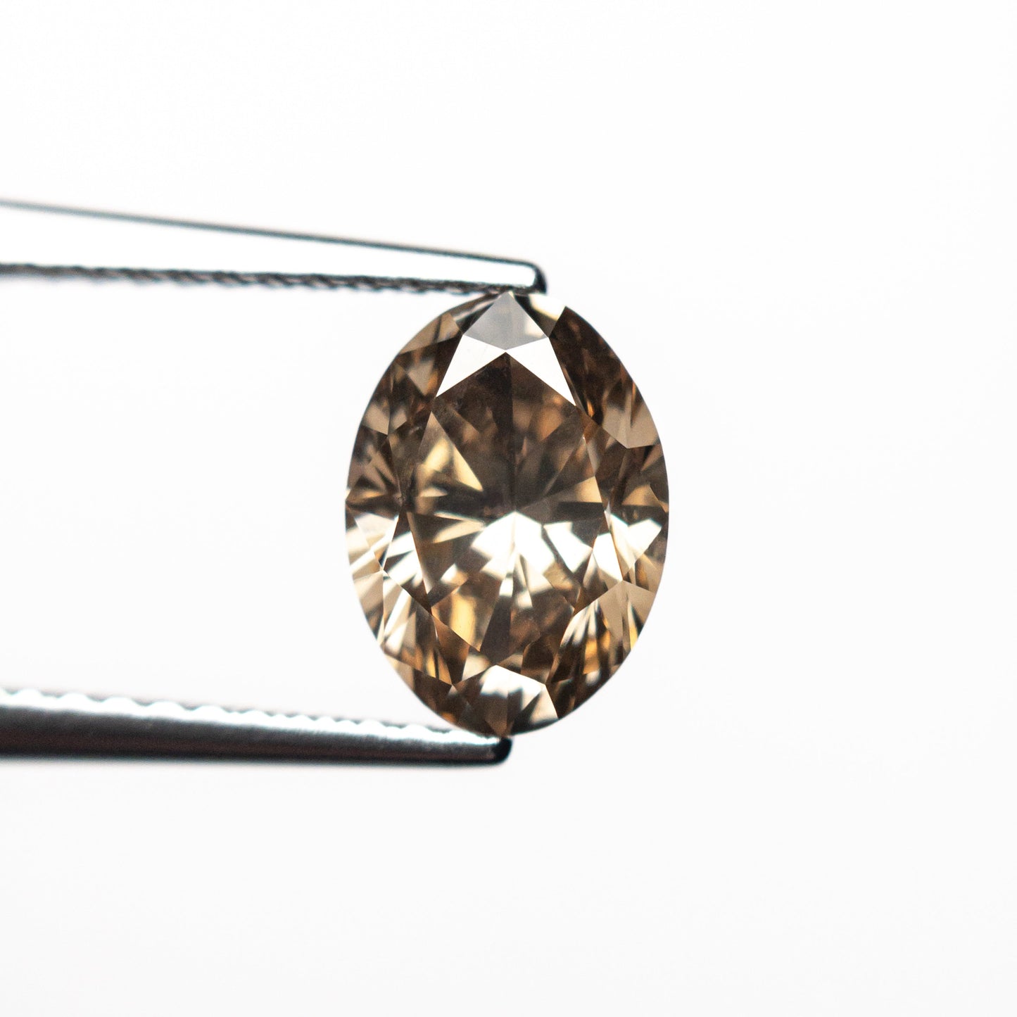 1.29ct 8.19x5.99x3.93mm SI2 C7 Oval Brilliant 27107-01