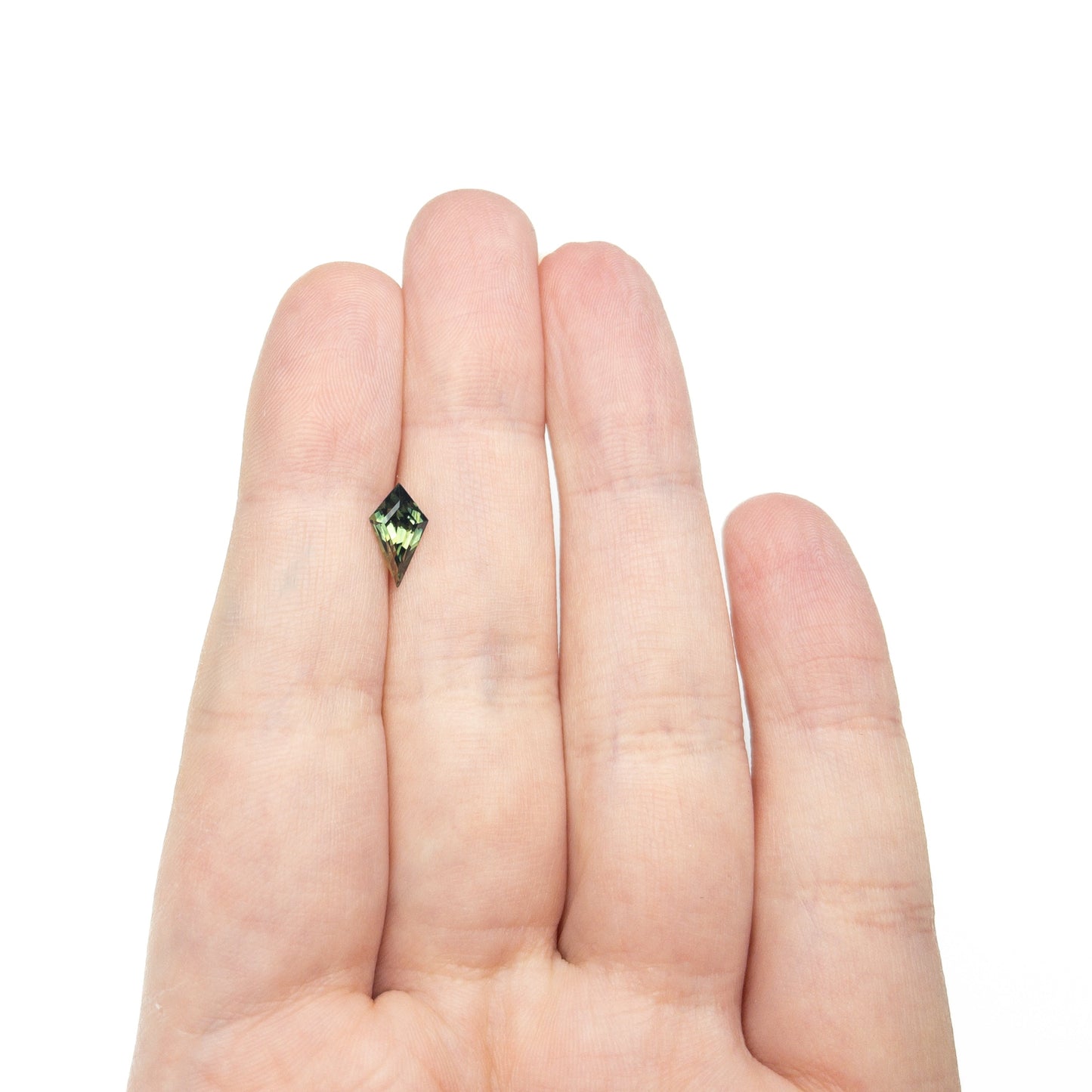 1.14ct 9.93x5.33x4.04mm Kite Step Cut Sapphire 27326-01