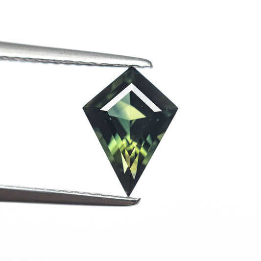 1.24ct 9.52x6.20x3.61mm Kite Step Cut Sapphire 27326-02