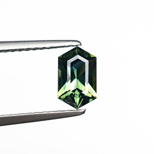 0.79ct 7.38x4.47x2.91mm Hexagon Step Cut Sapphire 27336-04