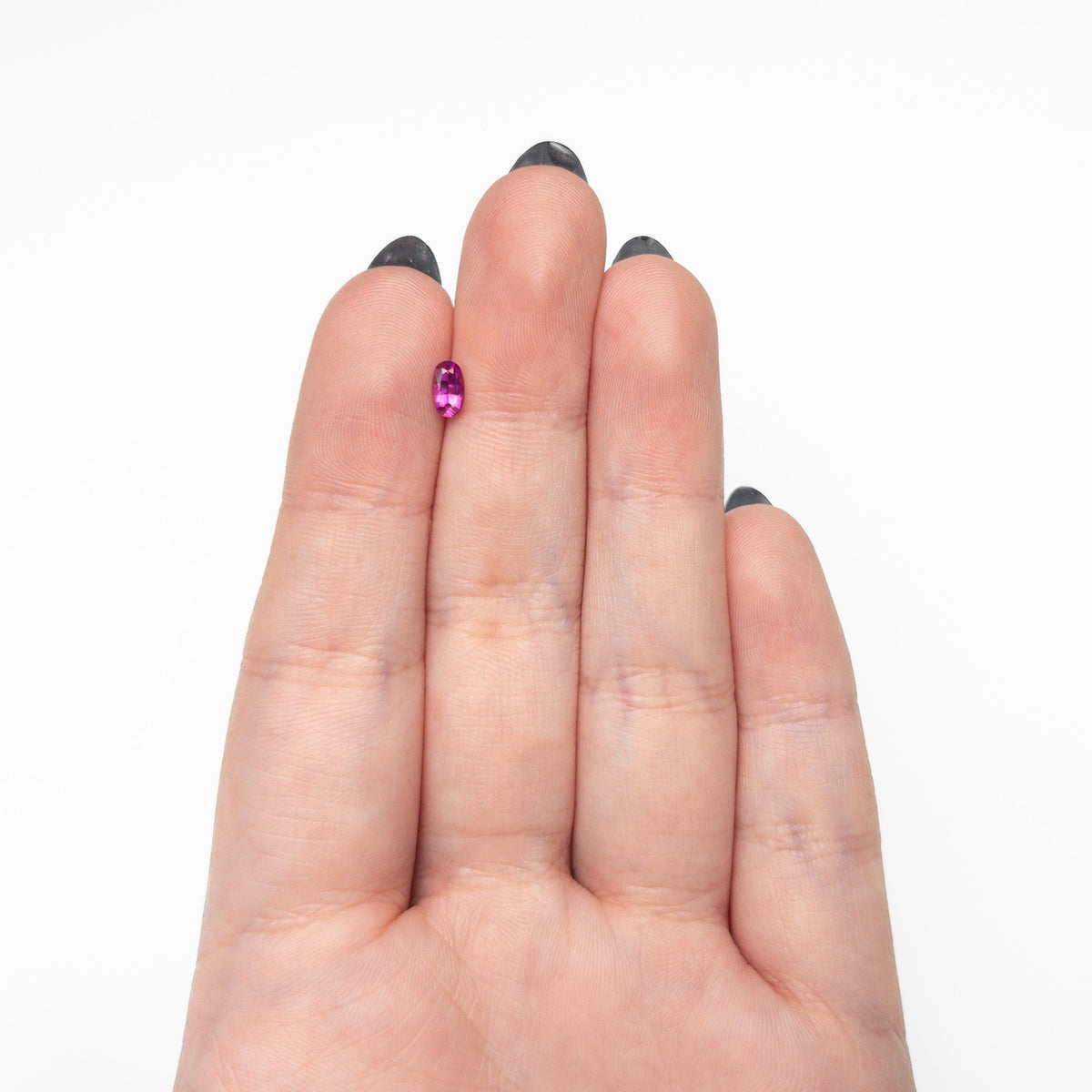0.41ct 5.81x3.34x2.36mm Oval Brilliant Sapphire 27955-22
