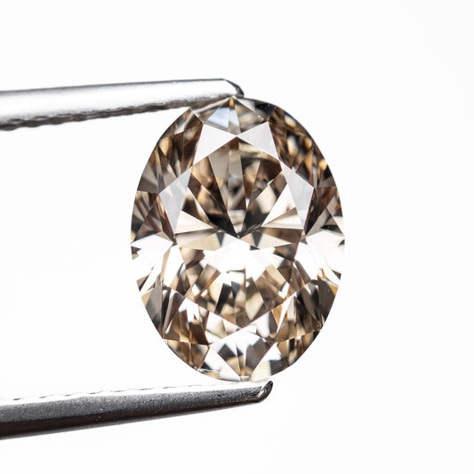 2.24ct 9.92x7.37x4.71mm VS1 C4 Oval Brilliant 🇨🇦 27987-01