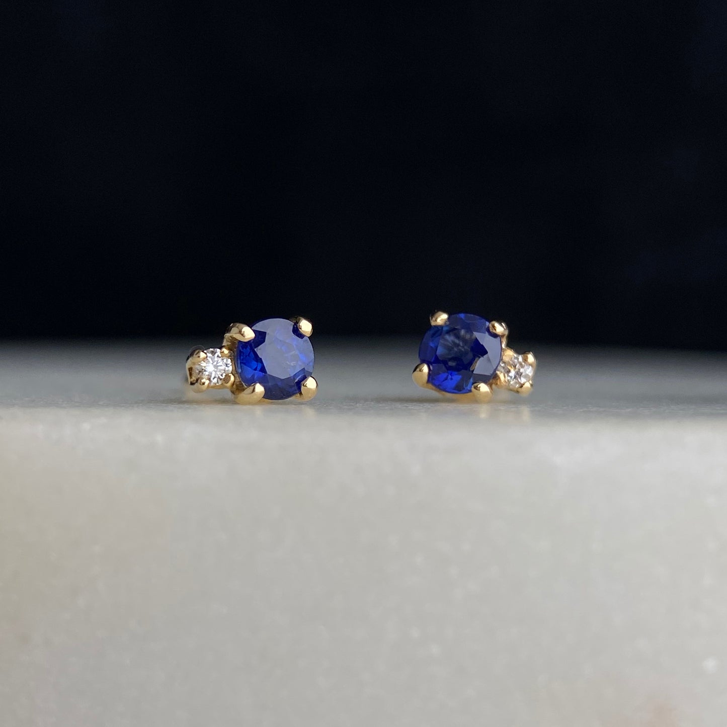 Azul Studs