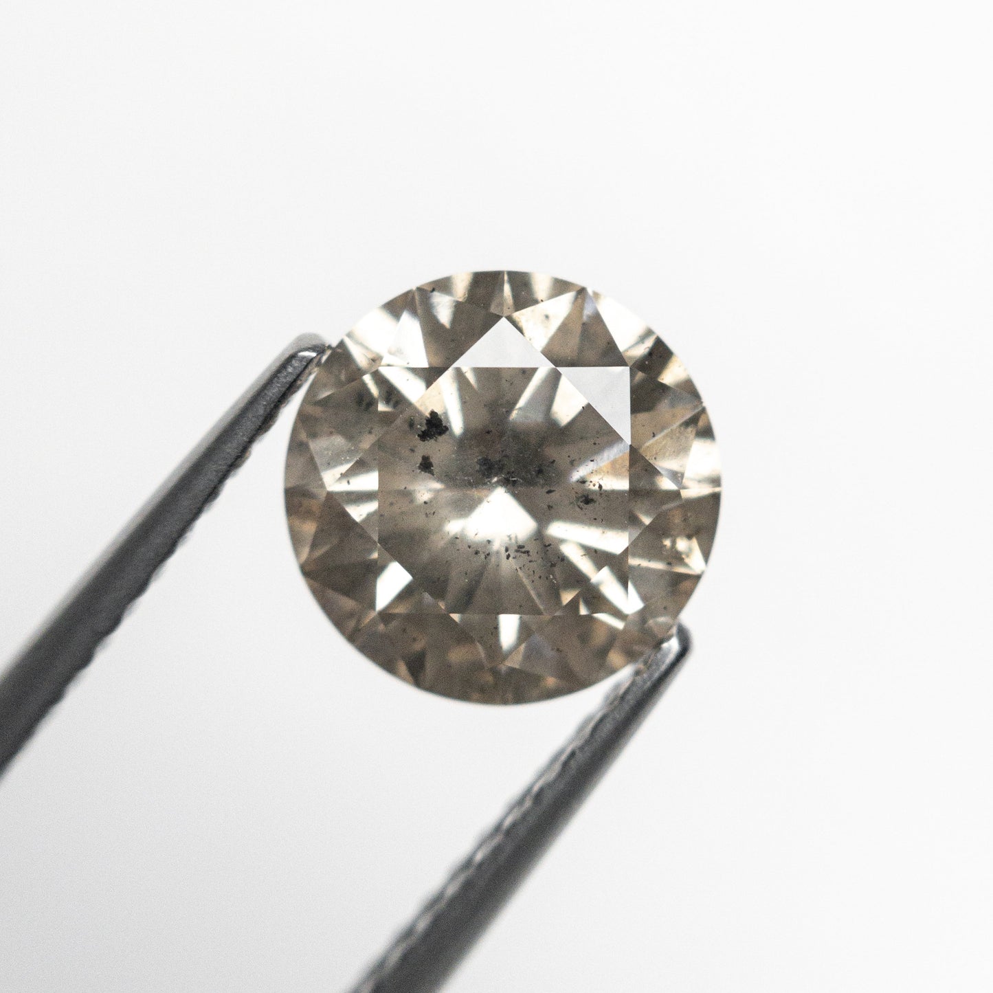 2.12ct 8.28x8.27x5.03mm Round Brilliant 20010-02