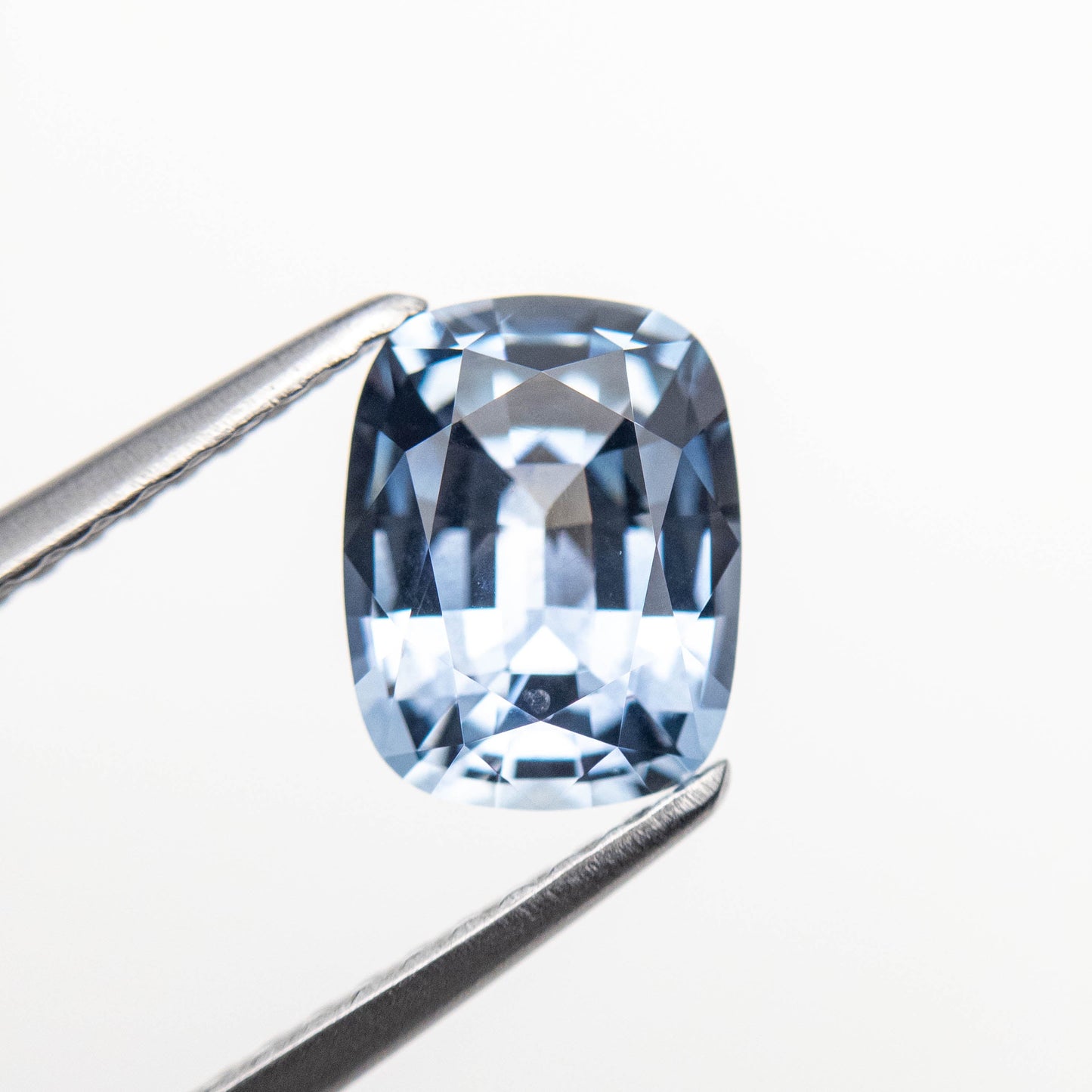 1.58ct 7.68x5.92x3.78mm Cushion Brilliant Sapphire 22132-01