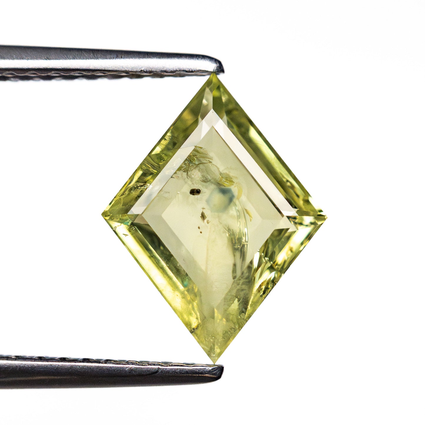 1.96ct 11.22x8.69x2.91mm Kite Portrait Cut Sapphire 22434-150