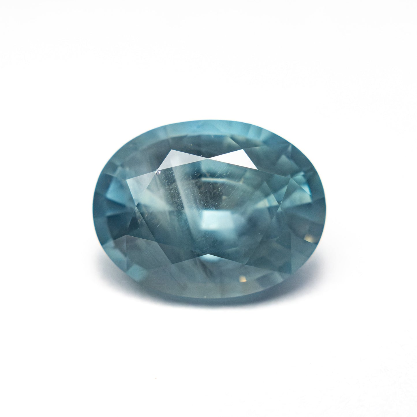 3.21ct 9.96x7.64x5.12mm Oval Brilliant Sapphire 22690-14