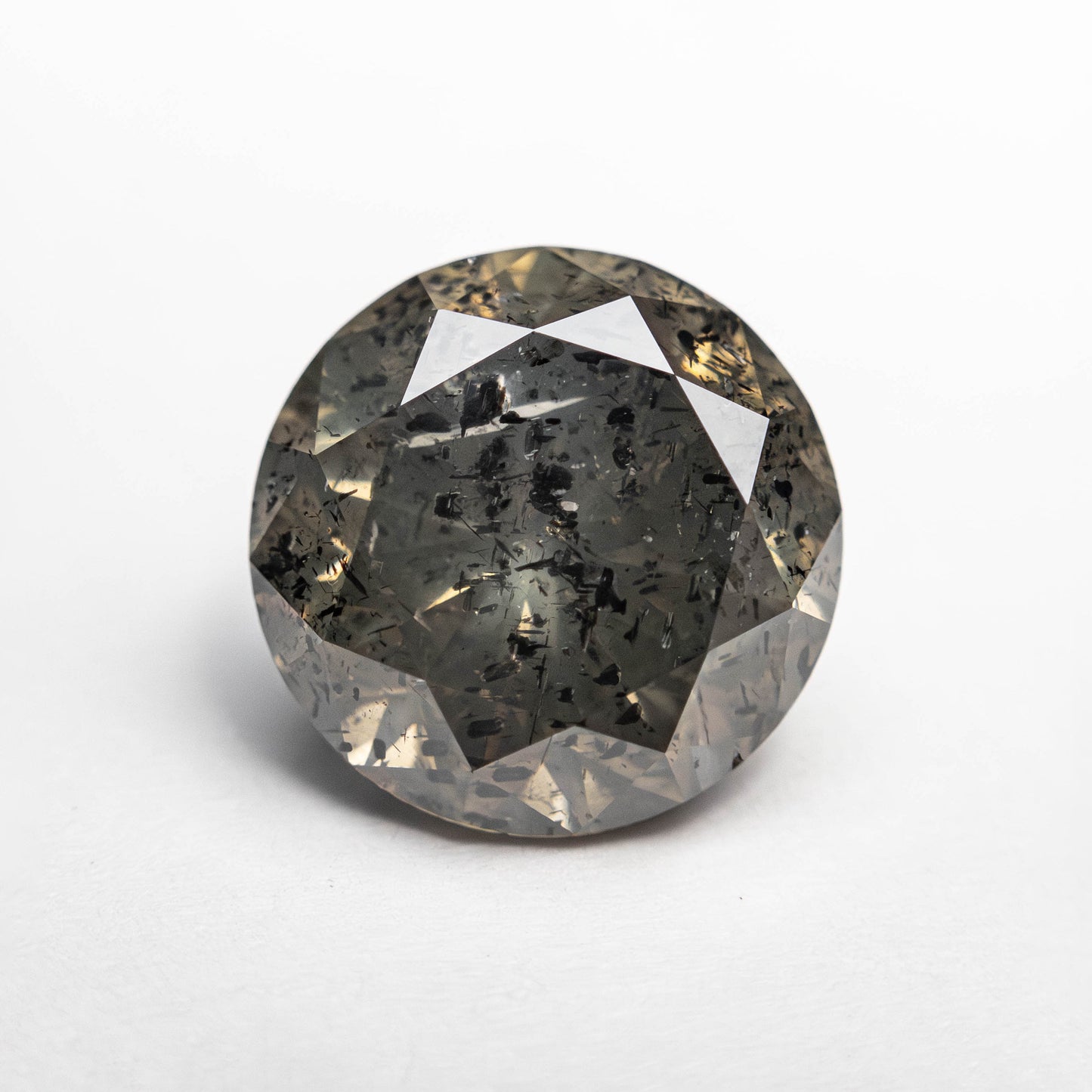 3.61ct 9.36x9.36x6.28mm Round Brilliant 23868-01