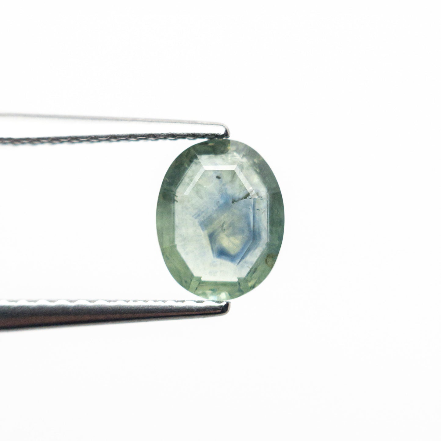 1.06ct 7.15x5.69x2.22mm Oval Portrait Cut Sapphire 24197-03