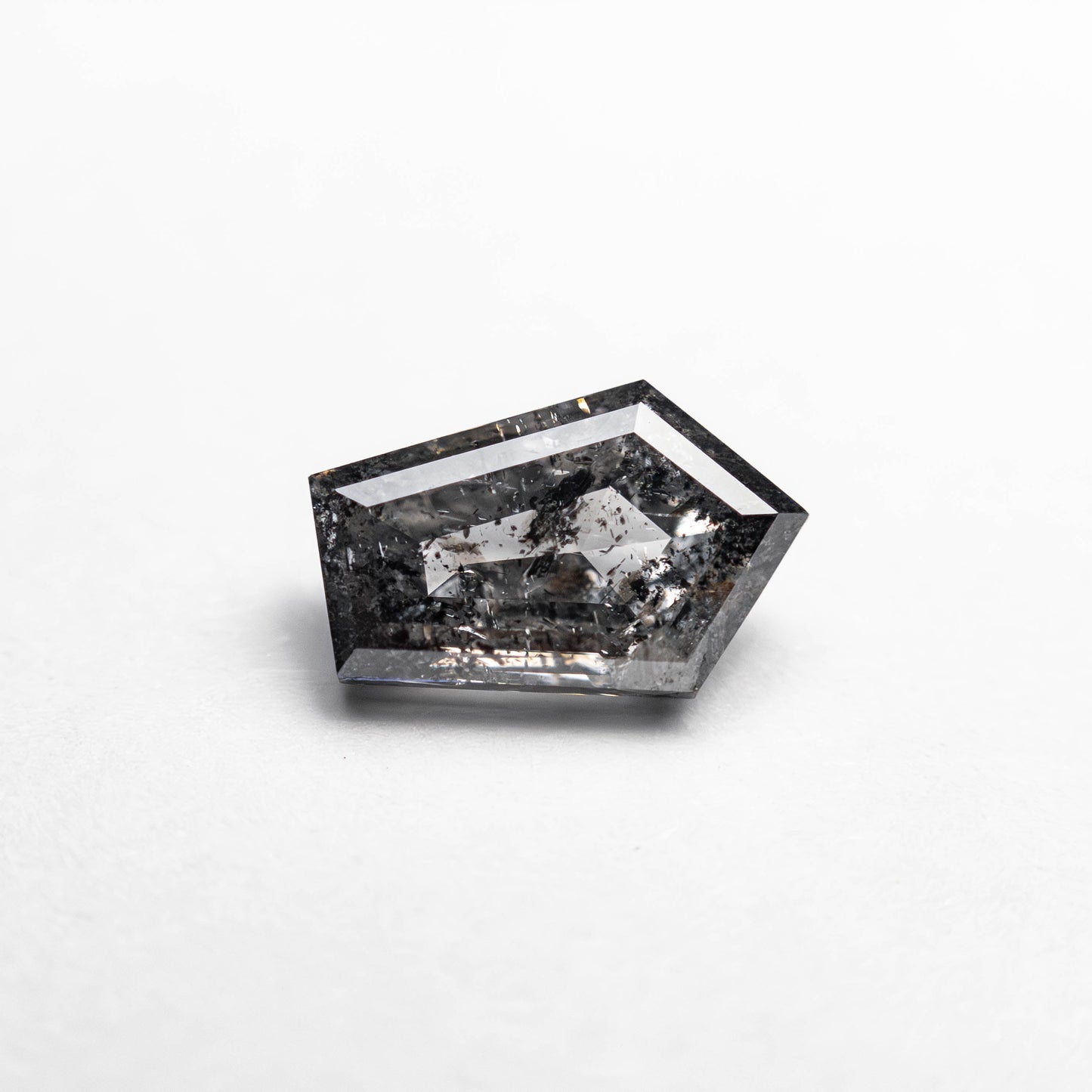 0.87ct 7.37x4.84x2.87mm Shield Rosecut 24500-26