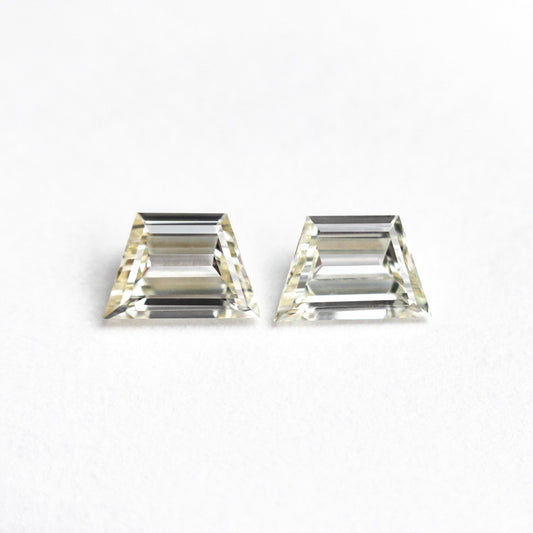 0.59cttw 2pc 5.22x3.48x1.97mm 5.30x3.46x1.81mm VVS2/VS1 M-N Trapezoid Step Cut Matching Pair 25516-01