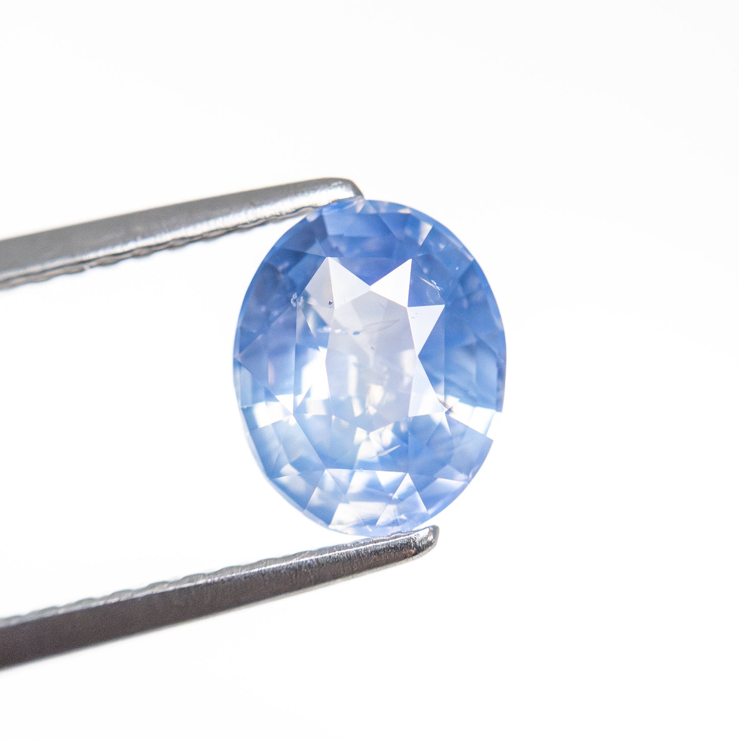 1.54ct 7.67x6.26x3.92mm Oval Brilliant Sapphire 25874-01