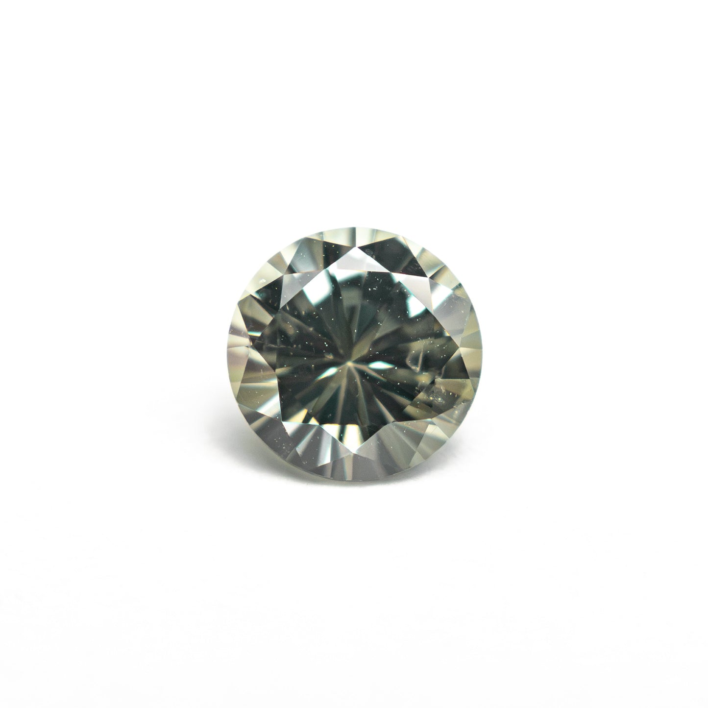 0.77ct 5.54x5.52x3.55mm Round Brilliant Sapphire 26134-19