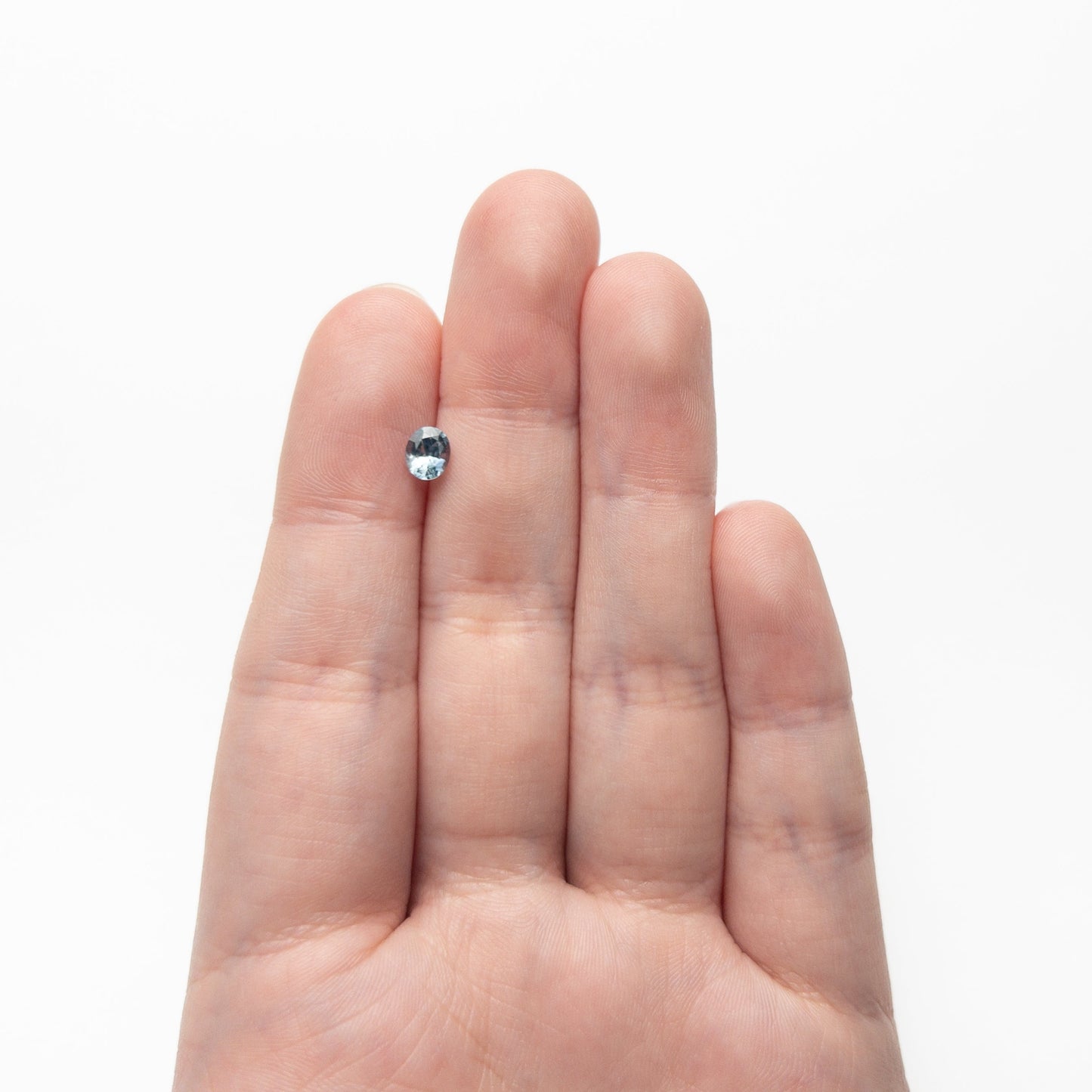 0.63ct 5.51x4.51x3.17mm Oval Brilliant Sapphire 26157-01