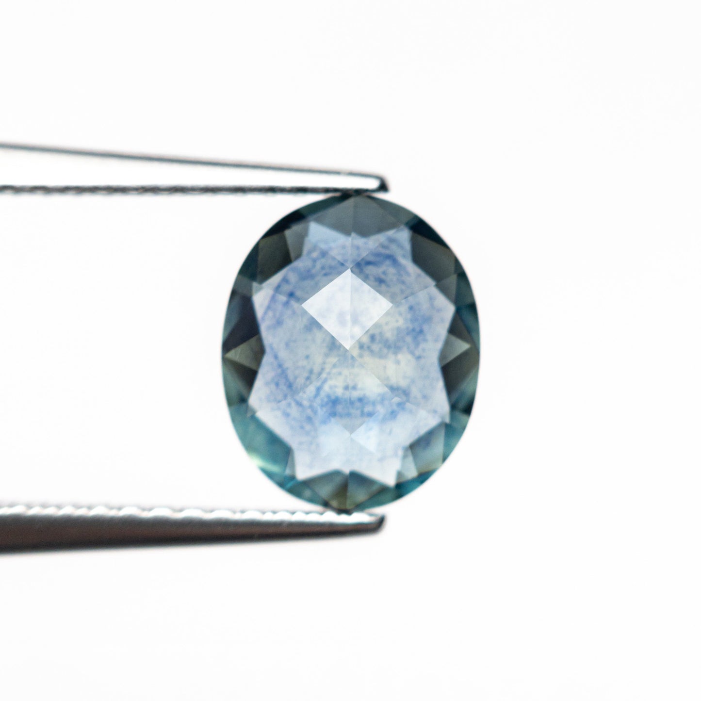 1.75ct 8.90x7.31x3.14mm Oval Rosecut Sapphire 26582-03